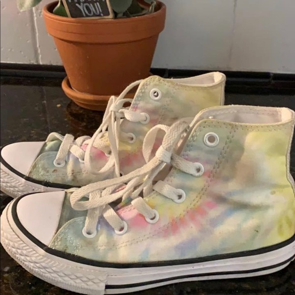 very kids converse